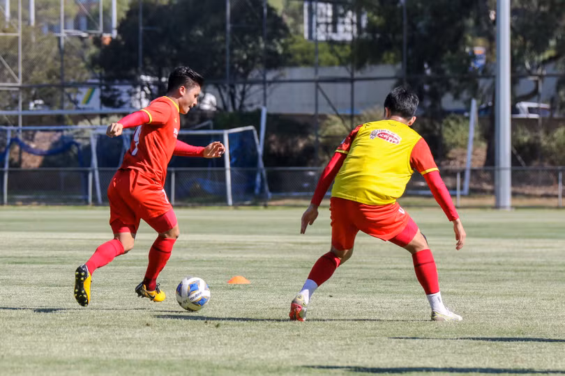 HLV Park Hang Seo làm điều chưa từng có trong buổi tập của ĐT Việt Nam ở Australia