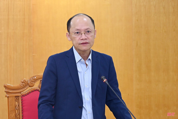 Thường trực HĐND tỉnh Hà Tĩnh họp soát xét kỳ họp thường lệ