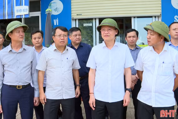 Phó Bí thư Thường trực Tỉnh ủy kiểm tra tiến độ dự án đô thị Hương Khê
