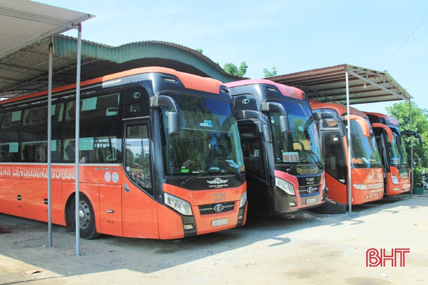 Doanh nghiệp vận tải Châu Tịnh hỗ trợ 25% giá vé cho người trên 70 tuổi, người có công, bệnh nhân nghèo