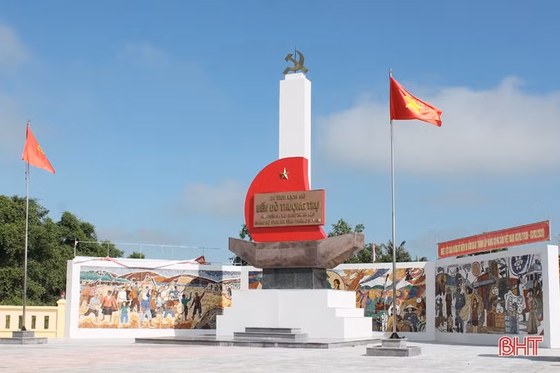 Các tầng lớp Nhân dân Hà Tĩnh ra sức thi đua chào mừng Đại hội Đảng bộ tỉnh