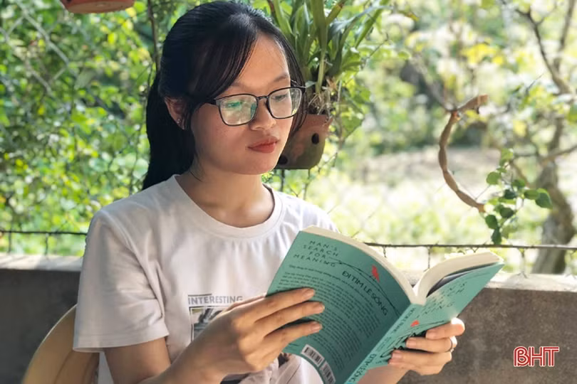 Bí quyết học tập của cô lớp trưởng có điểm khối D cao nhất Hà Tĩnh