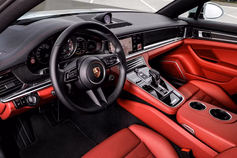 Porsche Panamera 2021 nâng cấp động cơ và công nghệ