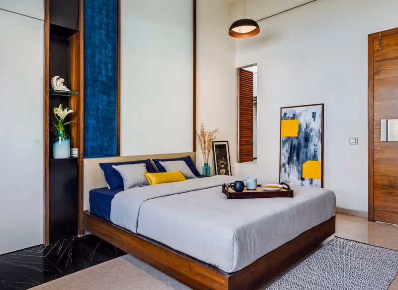 Biệt thự 3 tầng độc đáo với những bức tường nghiêng