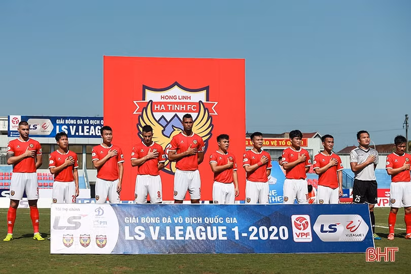 Dương Quang Tuấn - “lá chắn thép” trước khung thành Hồng Lĩnh Hà Tĩnh