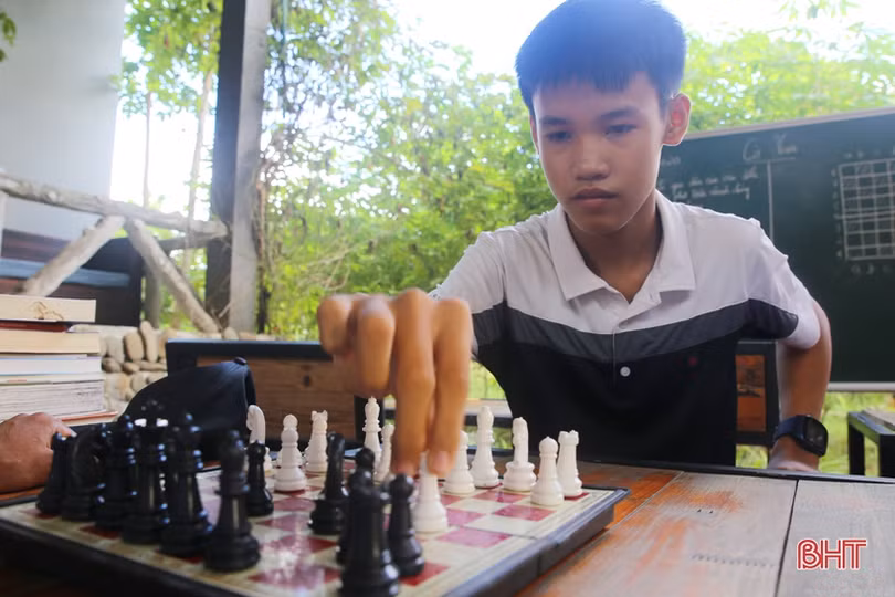 “Ngôi nhà trí tuệ”, nơi “dạo chơi” của học sinh nông thôn Hà Tĩnh