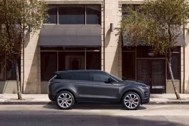 Range Rover Evoque 2021 có nhiều thay đổi lớn