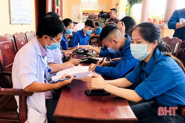 Bổ sung hơn 200 đơn vị máu vào ngân hàng máu ở Hà Tĩnh