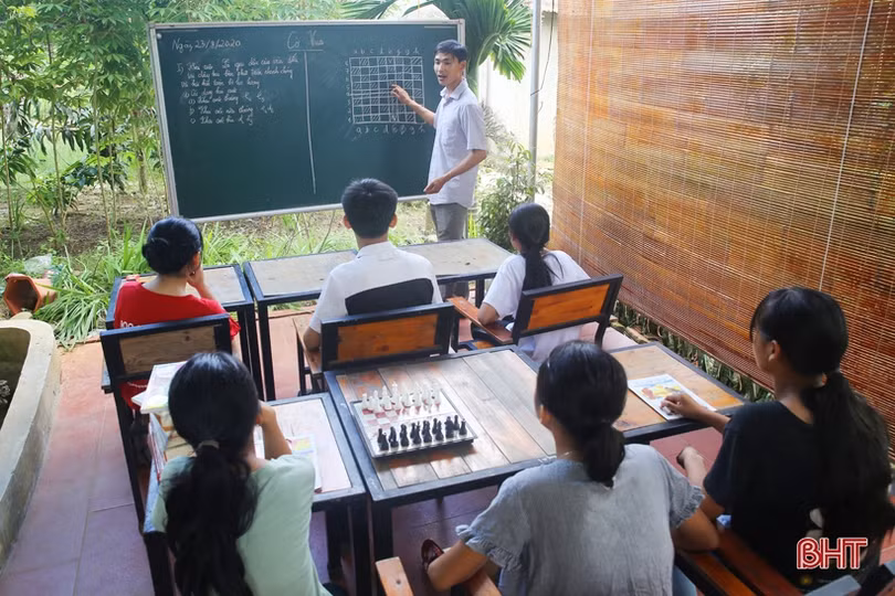 “Ngôi nhà trí tuệ”, nơi “dạo chơi” của học sinh nông thôn Hà Tĩnh