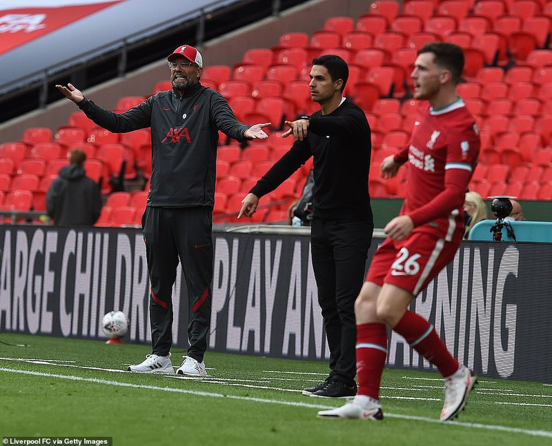 liverpool 2 năm liên tiếp lỗi hẹn siêu cúp anh theo cùng kịch bản hình 2 Liverpool 2 năm liên tiếp lỗi hẹn Siêu cúp Anh theo cùng kịch bản