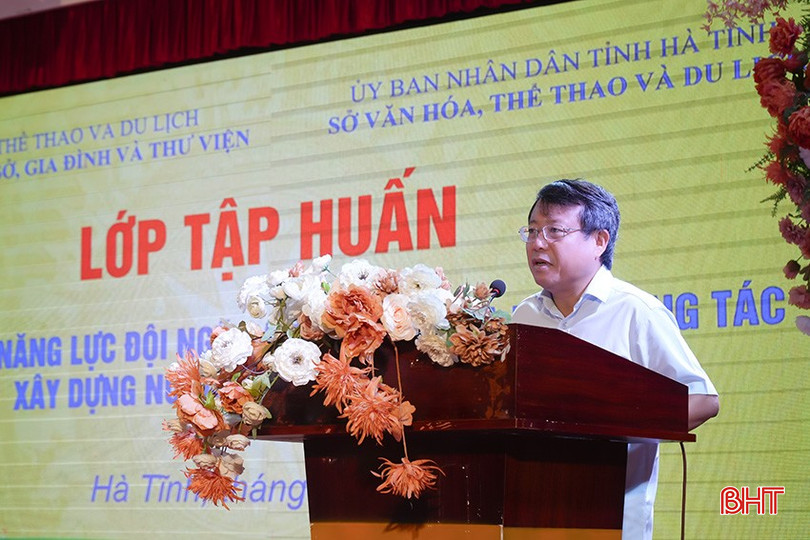 Phó Chủ tịch UBND tỉnh Dương Tất Thắng phát biểu tại lớp tập huấn. bqbht_br_lay-ttt.jpg