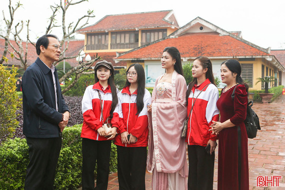 Hà Tĩnh - Bắc Ninh “Chiếc nôi nuôi dưỡng trang Kiều”