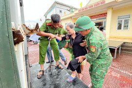 Hà Tĩnh sơ tán gần 13.000 người dân vùng nguy hiểm tới nơi an toàn 