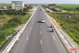 Bất ngờ với tuyến đường từng là "nỗi ám ảnh" ở phía Nam Hà Tĩnh