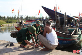 Hà Tĩnh kêu gọi tàu thuyền tránh trú bão số 3