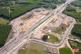 Cao tốc qua Hà Tĩnh sẽ có trạm dừng nghỉ tạm trước ngày 2/9 