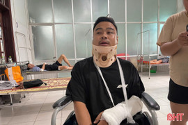 Nạn nhân vụ tai nạn thảm khốc tại Hà Tĩnh: "Xe quay nhiều vòng rồi lật nghiêng"