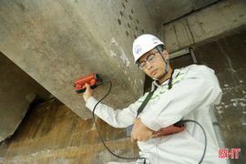 “Khám bệnh” cho cây cầu 500 tỷ đồng ở Hà Tĩnh