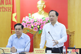 Sớm hoàn thành khắc phục lưới điện, viễn thông phục vụ đời sống, sản xuất - kinh doanh