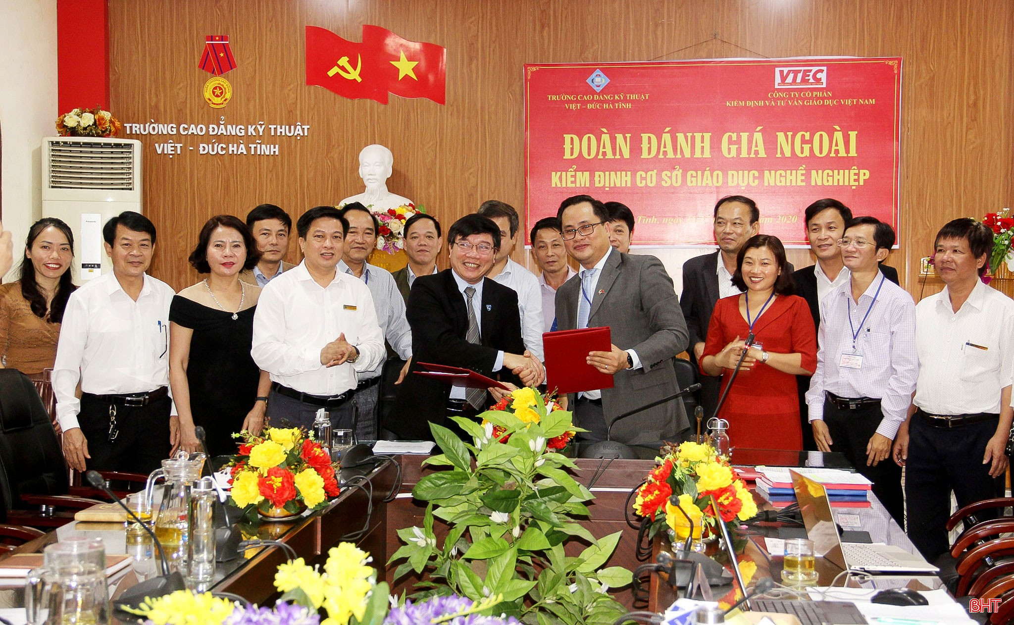 Những hoạt động đánh giá ngoài của các đoàn chuyên gia ngày càng khẳng định chất lượng, vị thế của Trường Cao đẳng Kỹ thuật Việt – Đức Hà Tĩnh. bqbht_br_full1.jpg