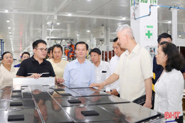 Đoàn đại biểu cấp cao Thủ đô Viêng Chăn tham quan Khu kinh tế Vũng Áng