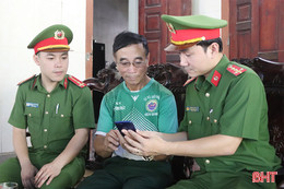 Tỉnh táo trước thủ đoạn mời chào vay tiền online