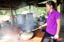 Làng mật mía Vũ Quang đỏ lửa ngày đêm phục vụ thị trường tết