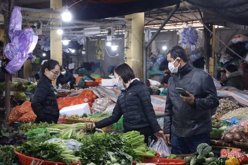 Giá rau xanh tại Hà Tĩnh tăng nhẹ sau tết Nguyên đán