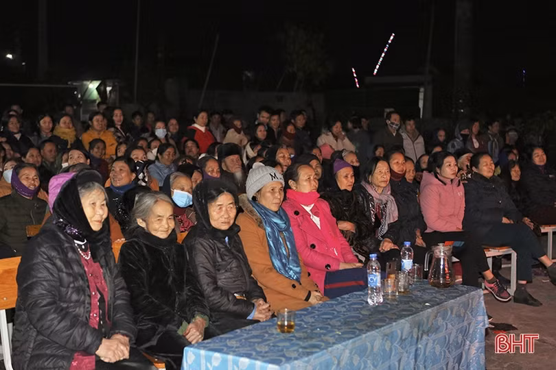 Về Hà Tĩnh nghe hát trò Kiều khai hội đầu xuân