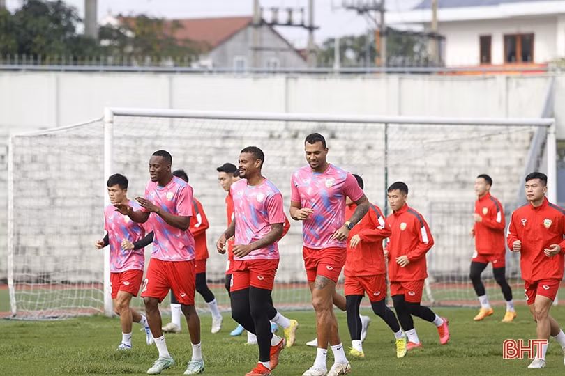 Hồng Lĩnh Hà Tĩnh hội quân, tập luyện trở lại sau kỳ nghỉ tết