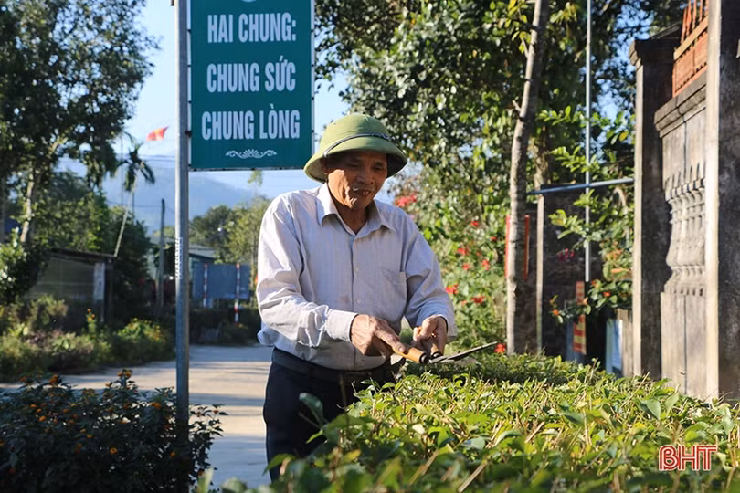 Mùa xuân xanh ở khu dân cư kiểu mẫu miền biên giới Hương Sơn