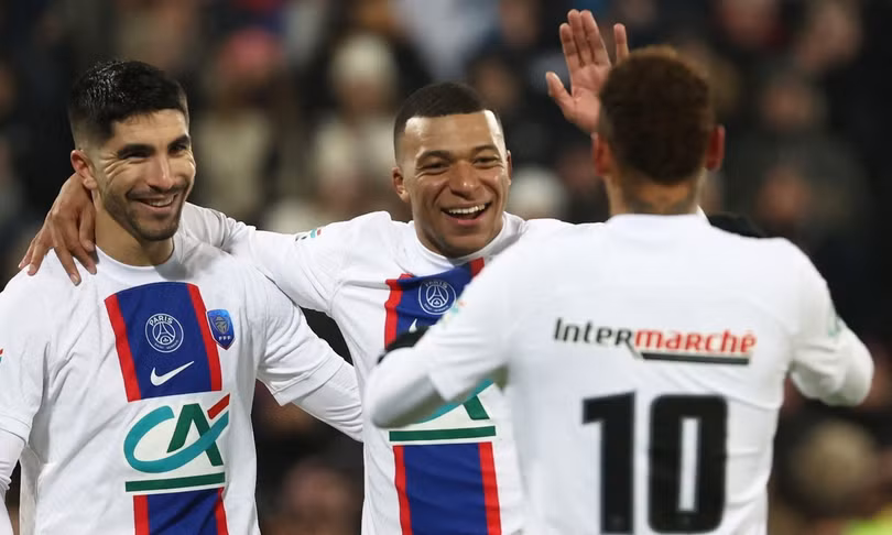 Mbappe ghi năm bàn ở Cup quốc gia Pháp