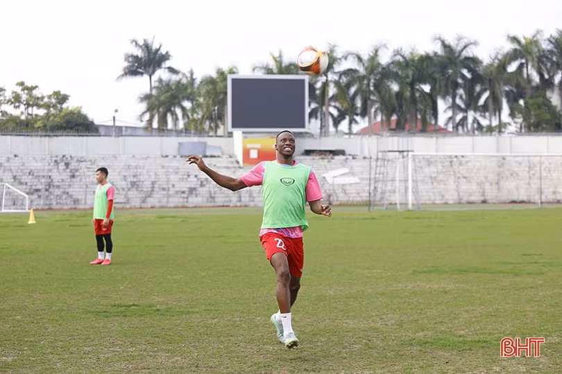 Hồng Lĩnh Hà Tĩnh hội quân, tập luyện trở lại sau kỳ nghỉ tết