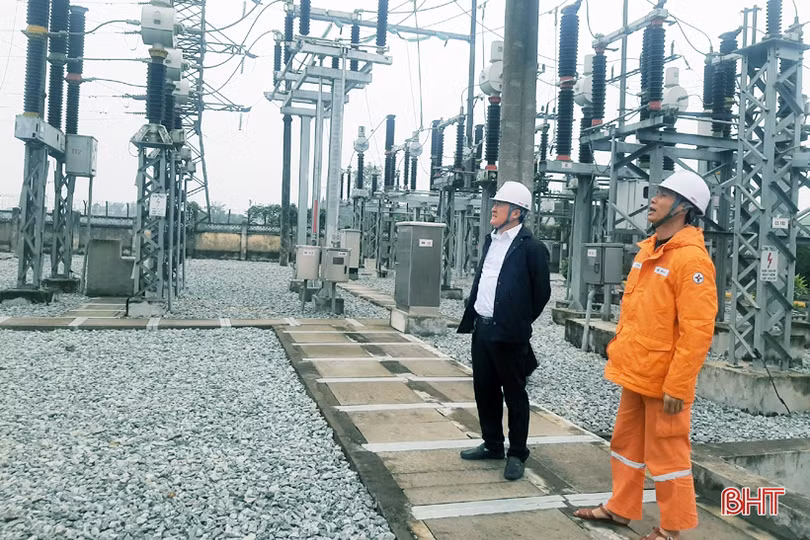 Hà Tĩnh đảm bảo cấp điện an toàn, ổn định dịp tết