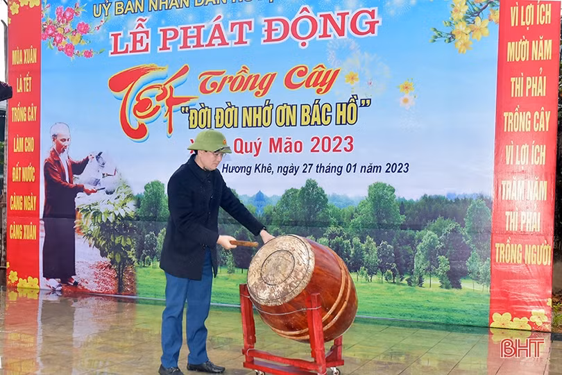 Sôi nổi ra quân trồng cây đầu xuân tại các địa phương, đơn vị ở Hà Tĩnh