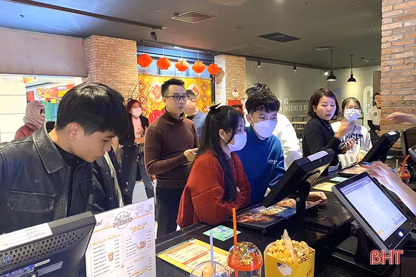 Rạp phim Hà Tĩnh “hút” khách dịp đầu năm mới