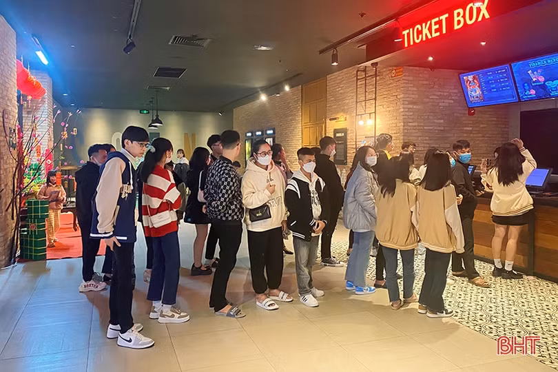 Rạp phim Hà Tĩnh “hút” khách dịp đầu năm mới