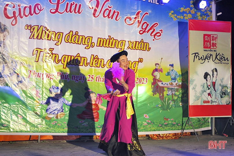 Về Hà Tĩnh nghe hát trò Kiều khai hội đầu xuân