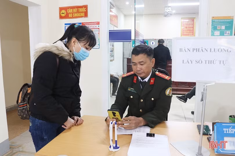 Nhanh chóng làm hộ chiếu, giấy thông hành cho người dân Hà Tĩnh