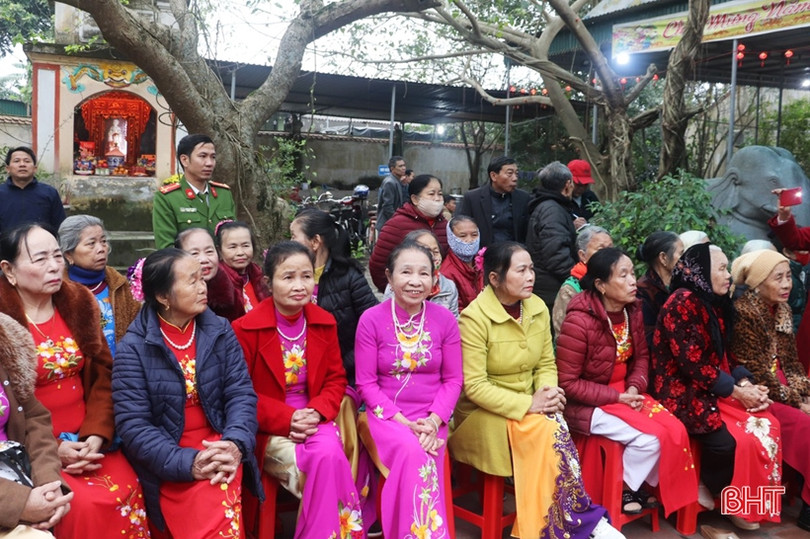 Lễ tế thánh tổ nghề rèn Trung Lương