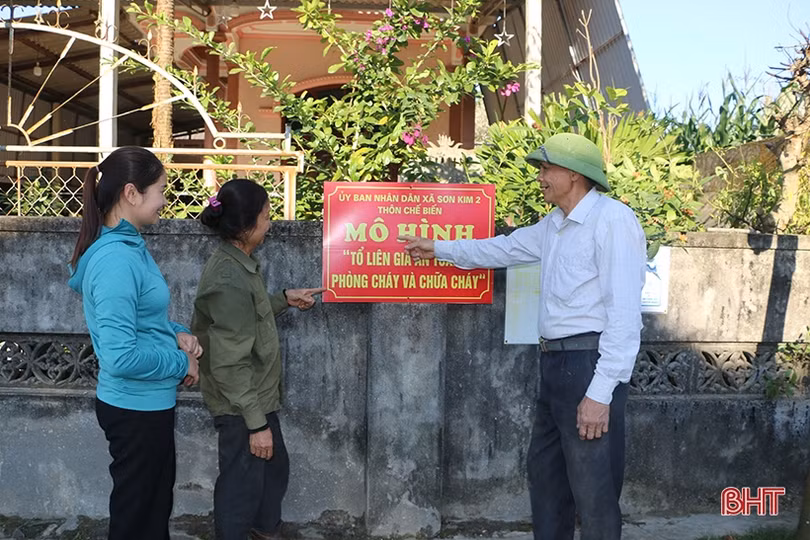 Mùa xuân xanh ở khu dân cư kiểu mẫu miền biên giới Hương Sơn