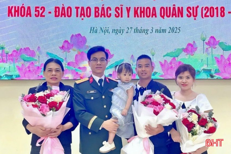 Gia đình là động lực lớn nhất để Vũ thực hiện ước mơ làm bác sỹ. bqbht_br_thiet-ke-chua-co-te3n.jpg