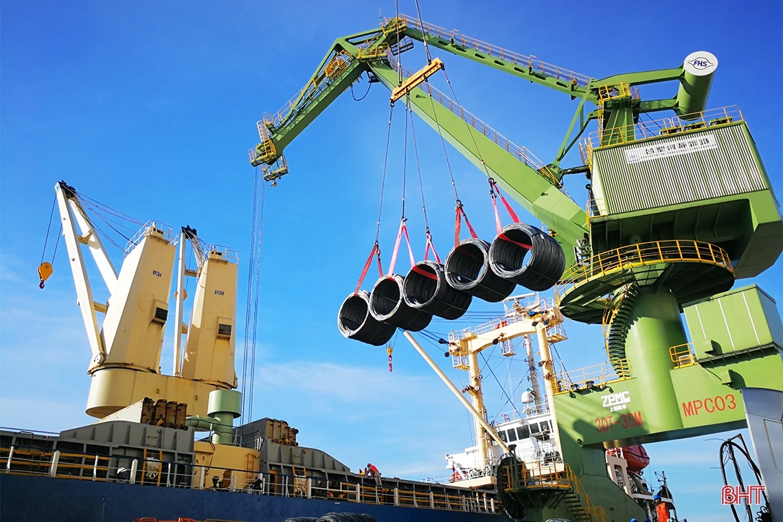 Hà Tĩnh nguyện cùng Nhân dân cả nước gìn giữ, phát huy di sản của Đại thi hào Nguyễn Du, xây dựng quê hương ngày càng giàu mạnh