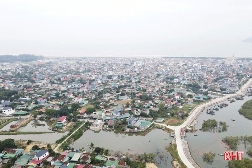 Bức tranh sầm uất của xã biển Lộc Hà. bqbht_br_buc-tranh-giau-dep-binh-yen-day-suc-song-o-xa-bien-gioi-bien-loc-ha.jpg