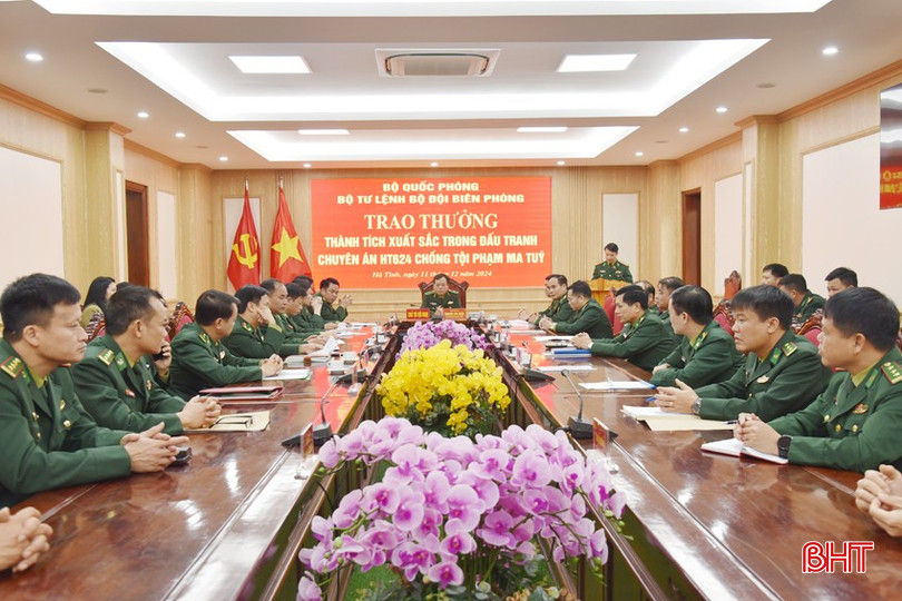 Các đại biểu tham dự lễ trao thưởng chuyên án ma túy HT624. bqbht_br_dsc-2853-copy.jpg