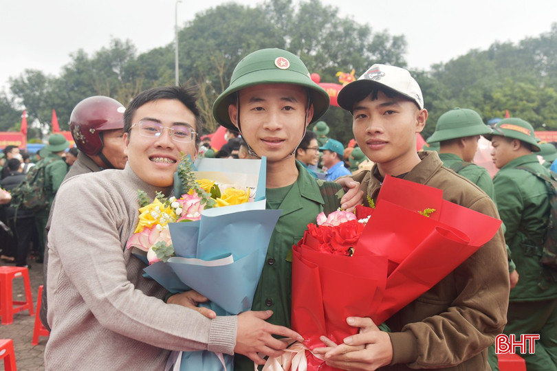 Những bó hoa ấm đậm tình cảm bạn bè trước lúc chia tay. bqbht_br_dsc-6410-copy.jpg