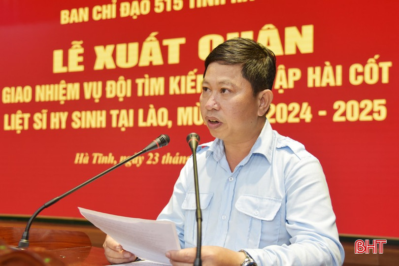 Thượng tá Phạm Hữu Tiến - Chính trị viên Đội Quy tập hài cốt liệt sĩ (Bộ CHQS tỉnh) phát biểu tại lễ xuất quân. dsc-1296-copy-9425-9867.jpg