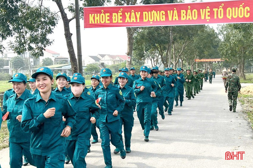 "Khỏe để xây dựng và bảo vệ Tổ quốc" vừa là khẩu hiệu, vừa là mục tiêu, động lực phấn đấu của CBCS trong LLVT Hà Tĩnh. bqbht_br_anh-7-copy.jpg