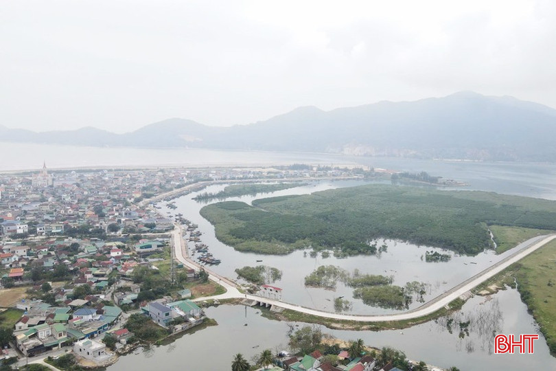 Không gian đô thị khu vực hướng ra vùng Cửa Sót. bqbht_br_7-copy.jpg