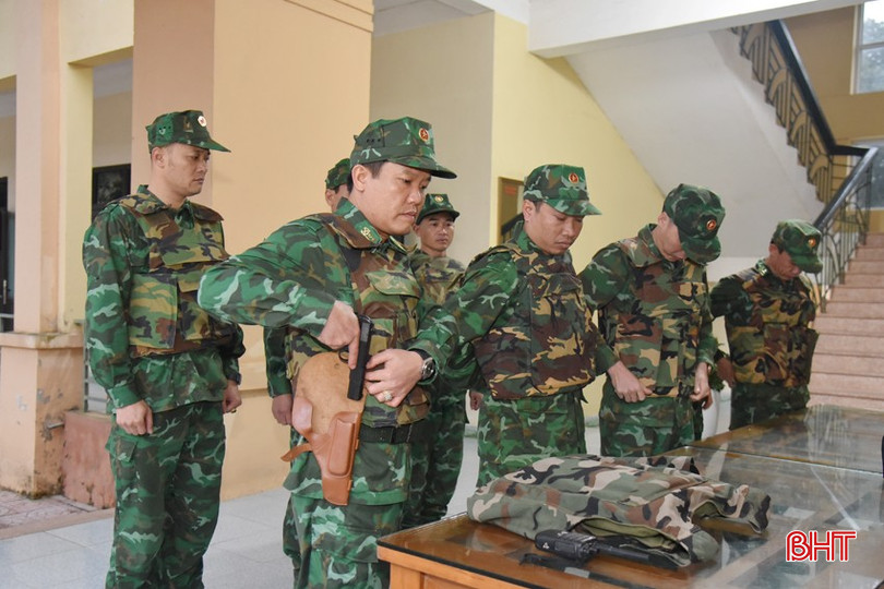BĐBP Cầu Treo sẵn sàng kế hoạch, vũ khí, trang bị để ứng phó với mọi tình huống bất thường. bqbht_br_dsc-3638-copy.jpg